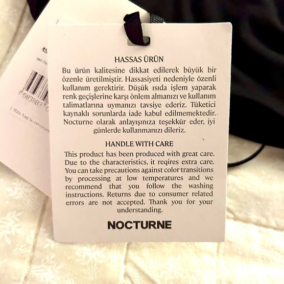 Nocturne Crop Top - Size M - Picture 2 of 7